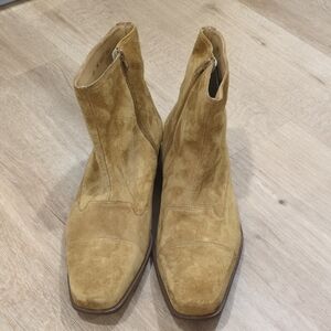 Mezlan Tan Suede Boots